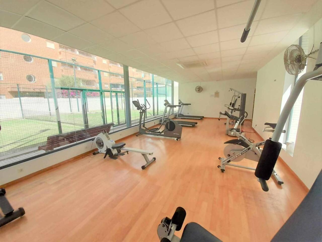 Апартаменти Ayf 200M Del Mar 2 Piscinas Pista De Padel Y Gym Оропеса-дель-Мар Екстер'єр фото
